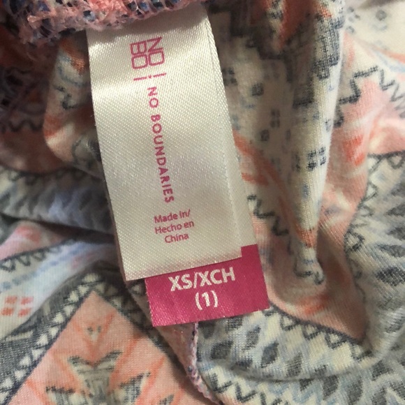 Patterned shorts - Picture 3 of 3